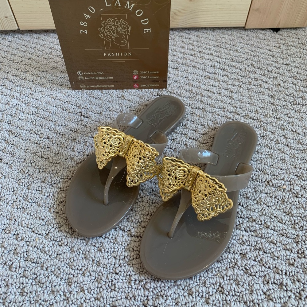Salvatore Ferragamo size 5